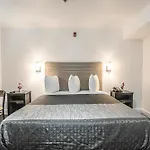 The Greens Hotel On Del Paso